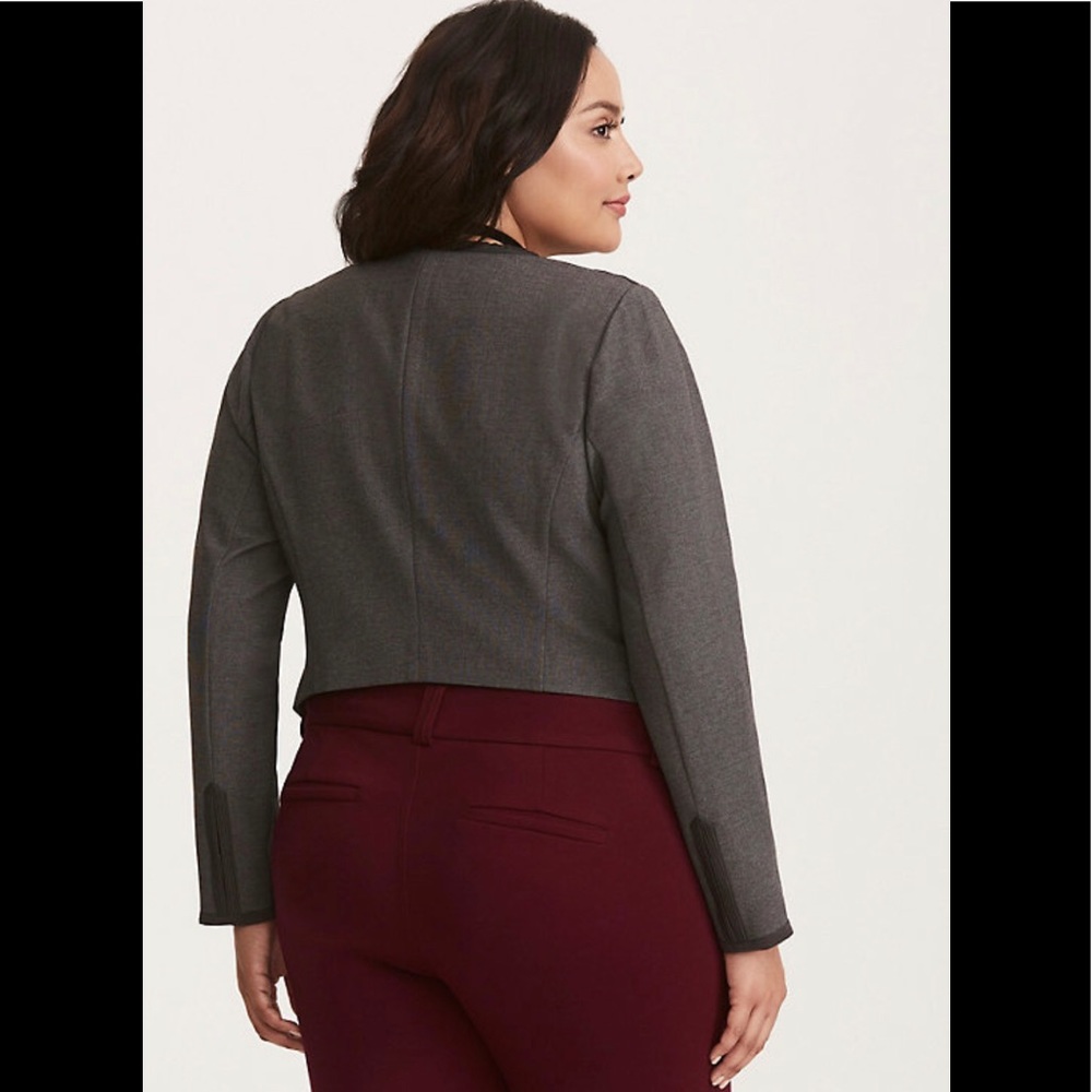 Torrid FITTED MILITARY JACKET - Picture 3 of 4